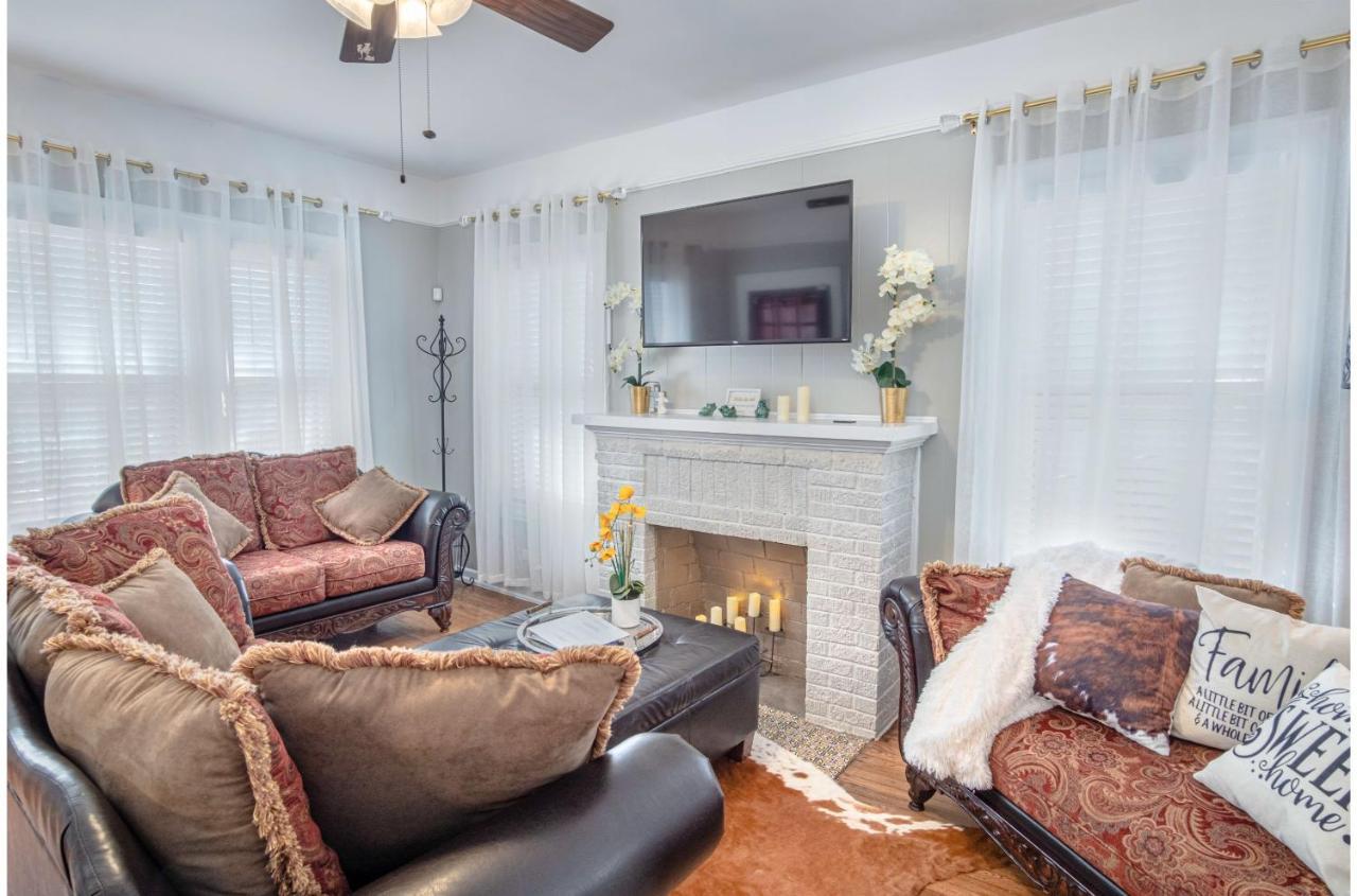 Stunning 3 Bedroom Home Near Dt Alamodome - Riverwalk San Antonio Bagian luar foto