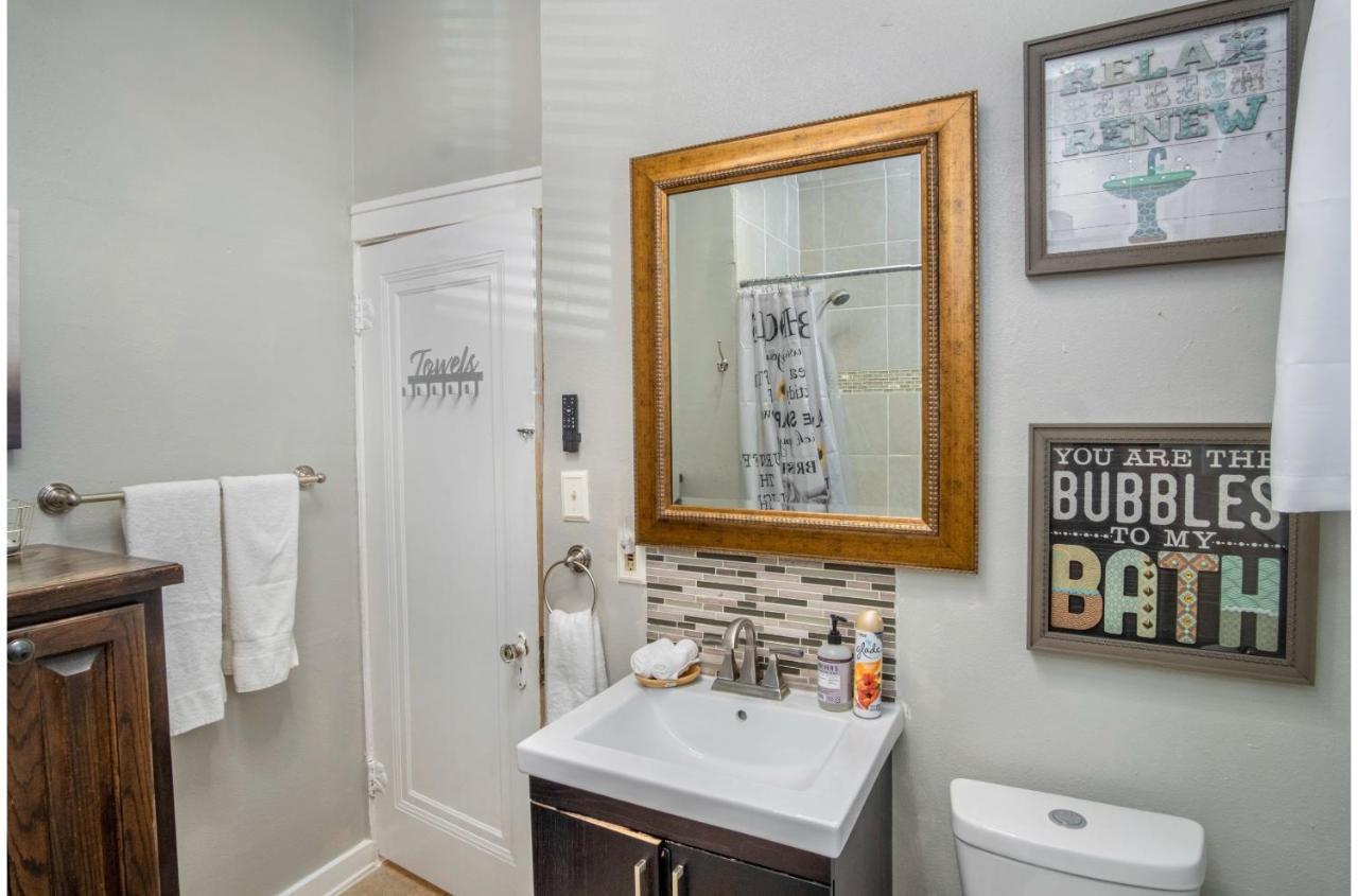 Stunning 3 Bedroom Home Near Dt Alamodome - Riverwalk San Antonio Bagian luar foto